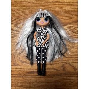 LOL Surprise OMG 9” Lights Groovy Babe Fashion Doll W/Clothes & Shoes